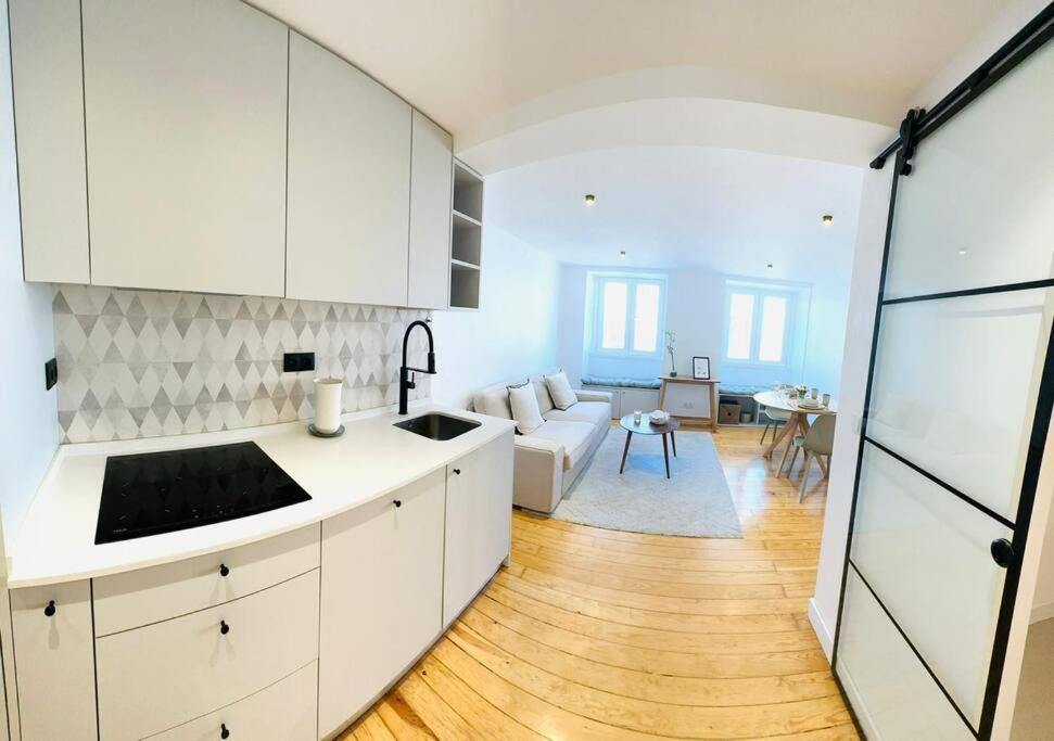 Lisbon City Center Flat For 6 Pp Apartment Ngoại thất bức ảnh