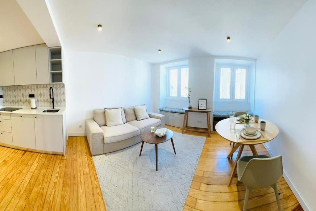 Lisbon City Center Flat For 6 Pp Apartment Ngoại thất bức ảnh